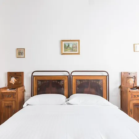 Apartment Le Grazie 1 In Florence